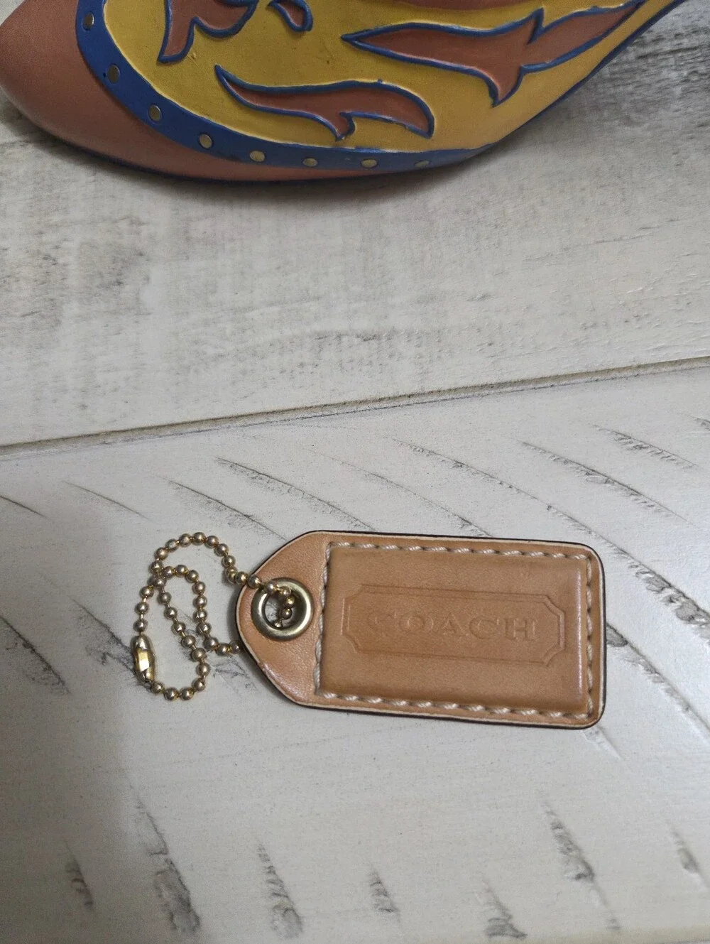 COACH Tan/Light Brown & Cream Suede Leather HangTag, EUC